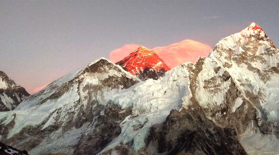 Les trois cols de l'Everest par la route