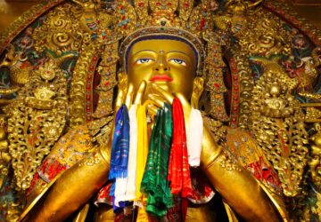 Découverte de la vallée de Kathmandou avec trek de Nagarkot, Namobuddha, Balthali et Panauti et un séjour au Chitwan 11 jours